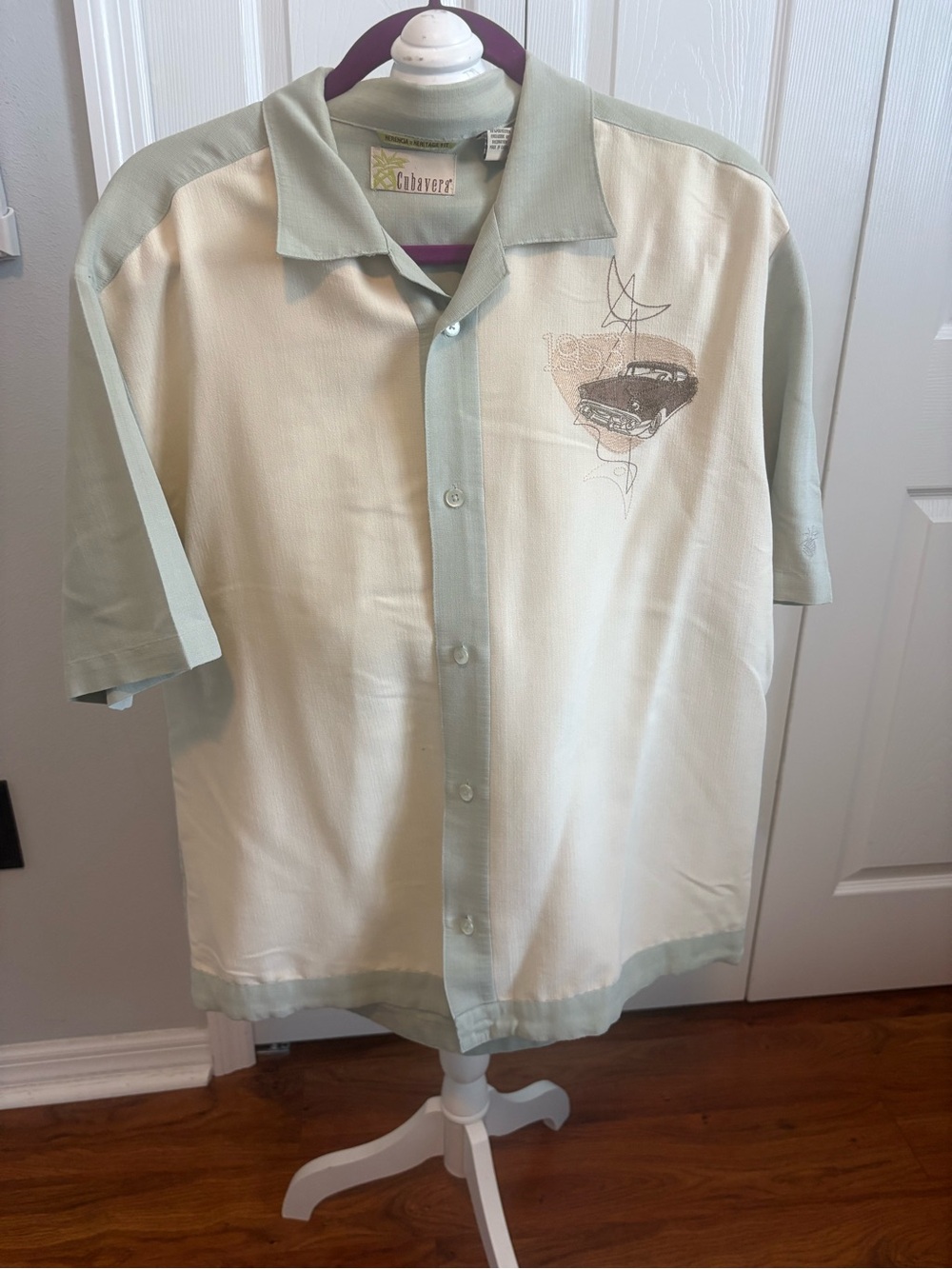 Men's Cubavera Short-Sleeve Button-Up Shirt in Sage and Cream